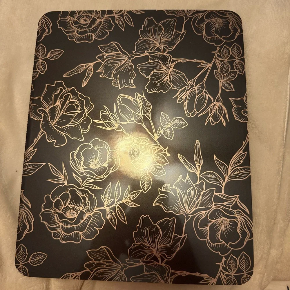 Velvet Caviar iPad Case - 12.9” iPad Pro - Picture 2 of 7